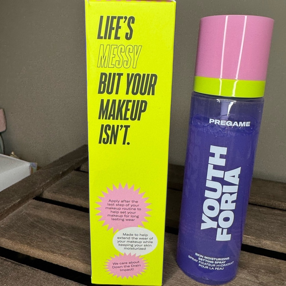 Youthforia Pregame Setting Spray 3.3oz Full Size Brand New - Picture 2 of 2